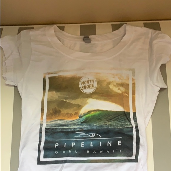 WHITE TEE FROM HAWAII - Picture 1 of 2